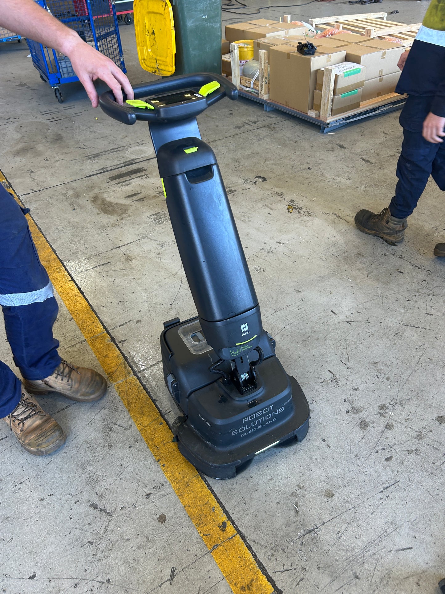 SH1 FLOOR SCRUBBER DRYER