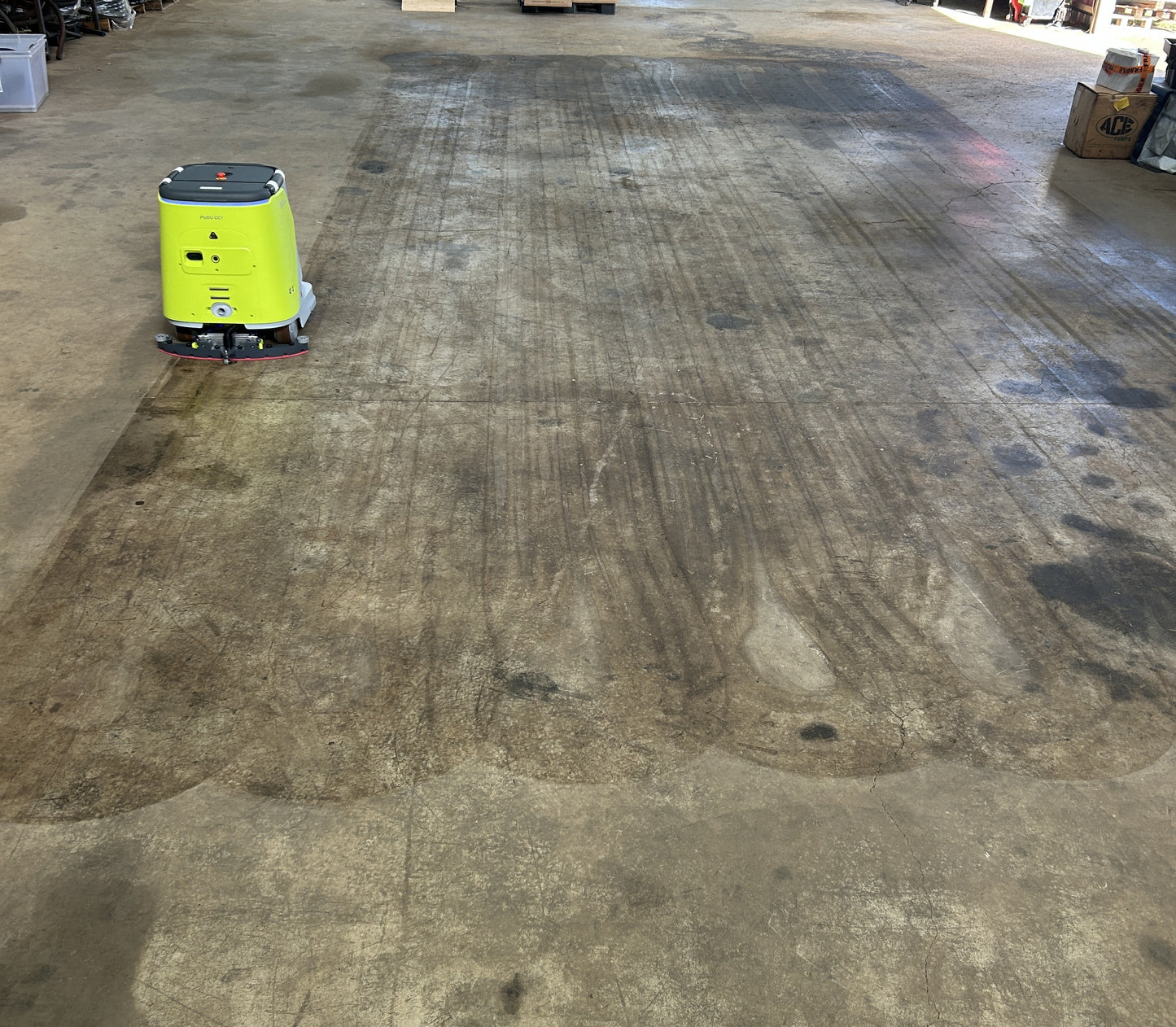 CC1 4in1 COMMERCIAL CLEANING ROBOT